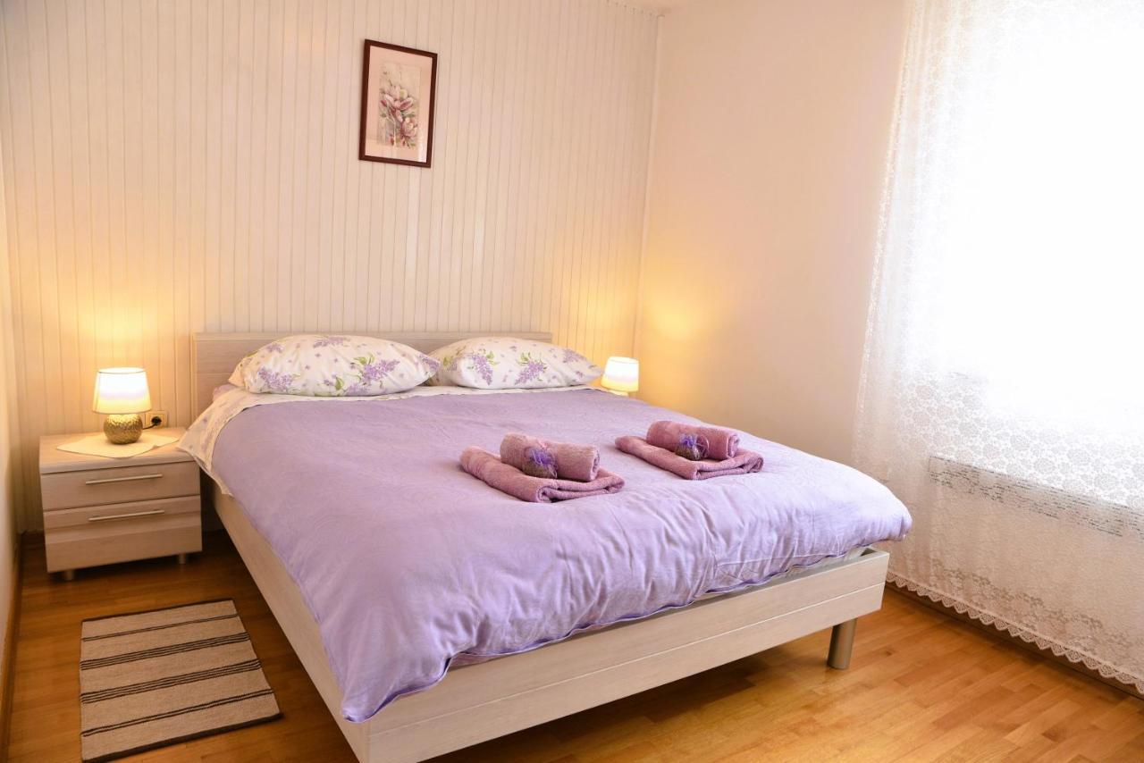 Panorama Cres