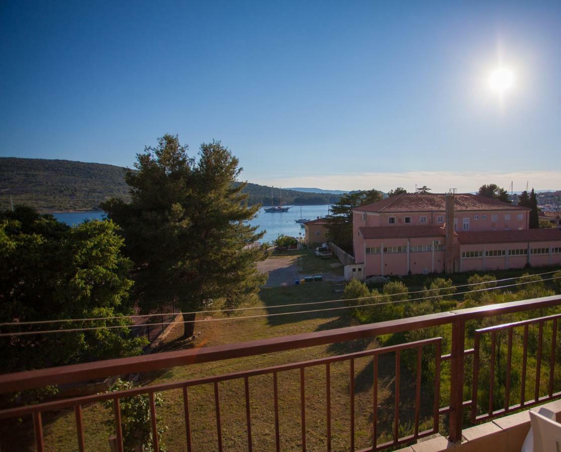 Panorama Cres